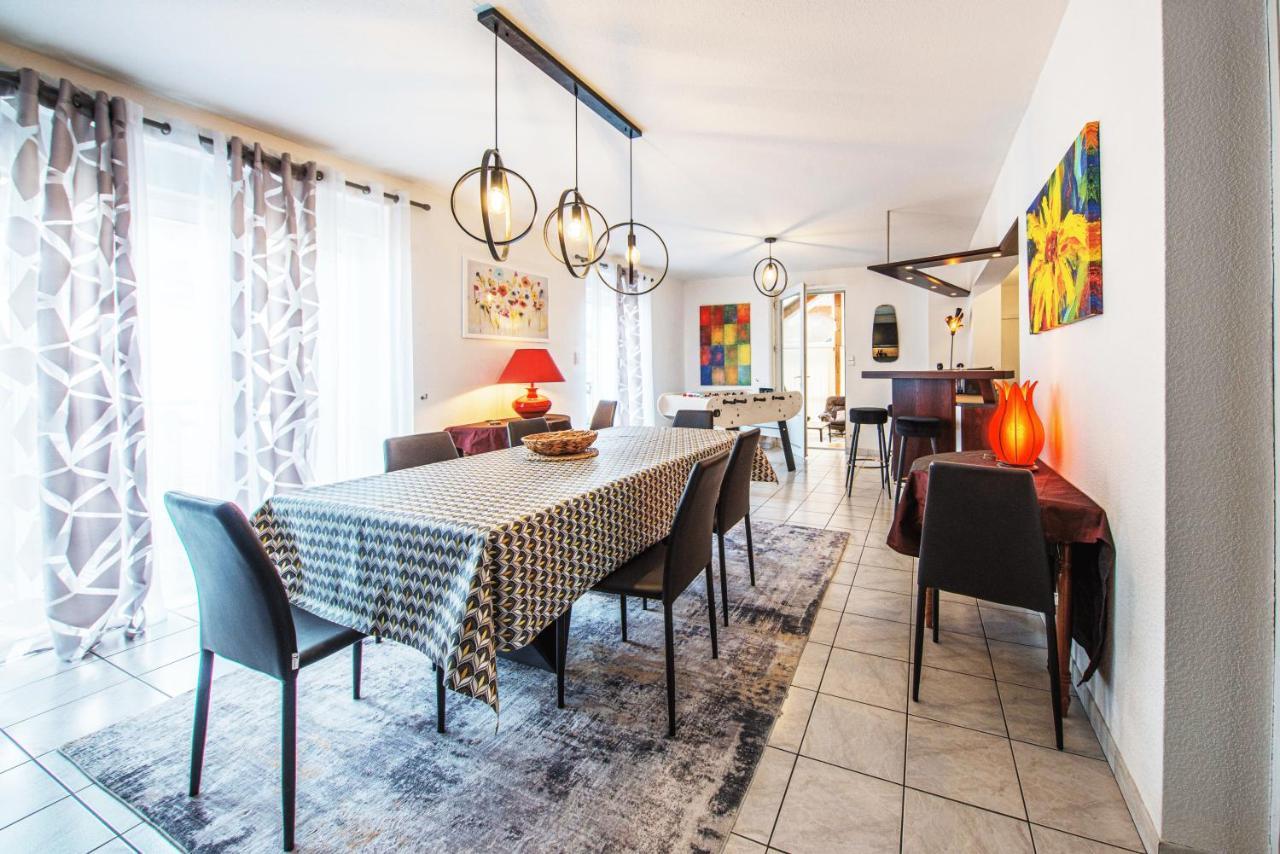 La Coquette ! Maison Au Coeur De La Bresse Avec Veranda Barbecue Garage Baby-Foot Et Barre De Son المظهر الخارجي الصورة