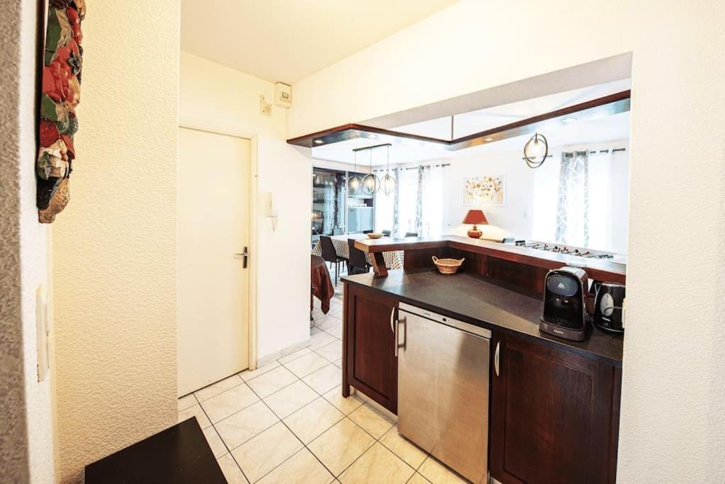 La Coquette ! Maison Au Coeur De La Bresse Avec Veranda Barbecue Garage Baby-Foot Et Barre De Son المظهر الخارجي الصورة